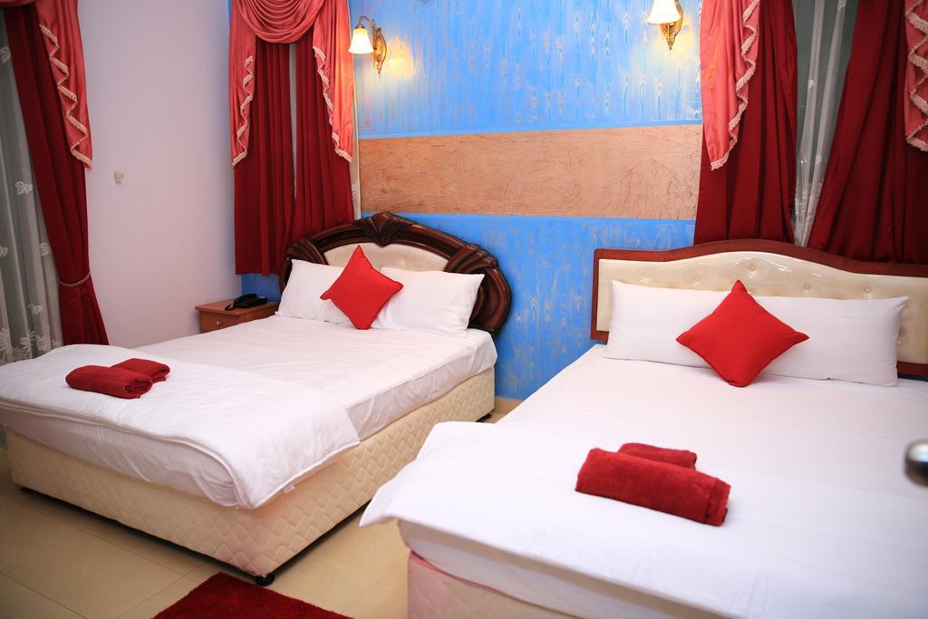 Ared Villa Katunayake Exterior photo